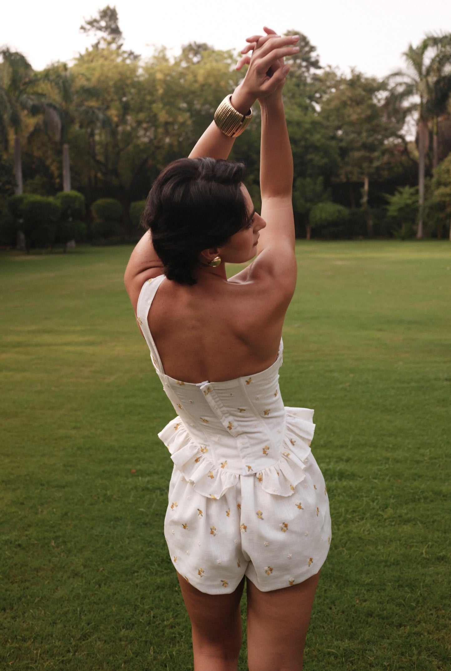 Layla Shorts - Embroidered Linen Balloon Shorts
