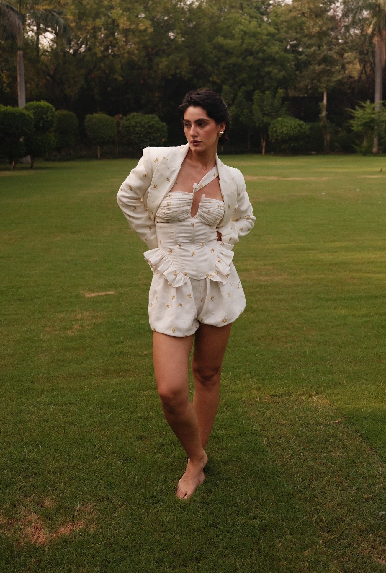 Layla Shorts - Embroidered Linen Balloon Shorts